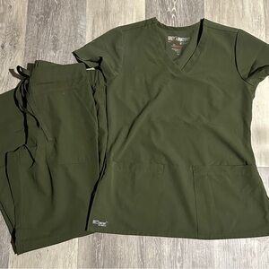 Grey's Anatomy Scrub Set XS Top Petite Small Bottoms